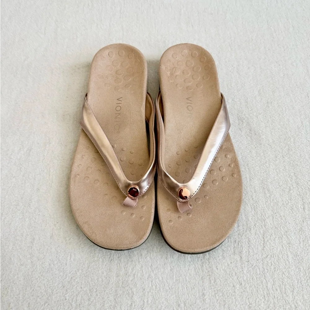 Vionic Rose Gold Thong Sandals Women’s Size 9 Comfort Arch Support Shoes